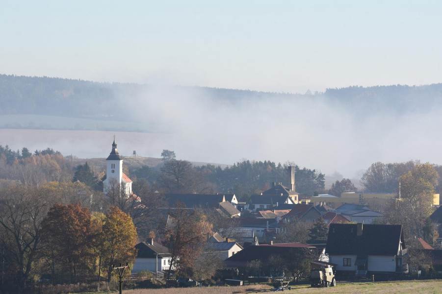 Z Píseckých hor do údolí Blanice
