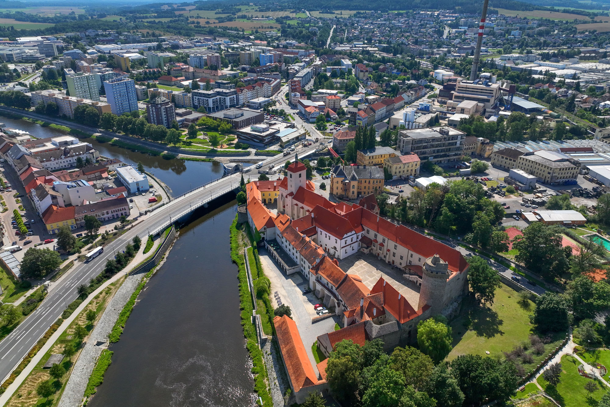 Ke kostelu sv. Anny