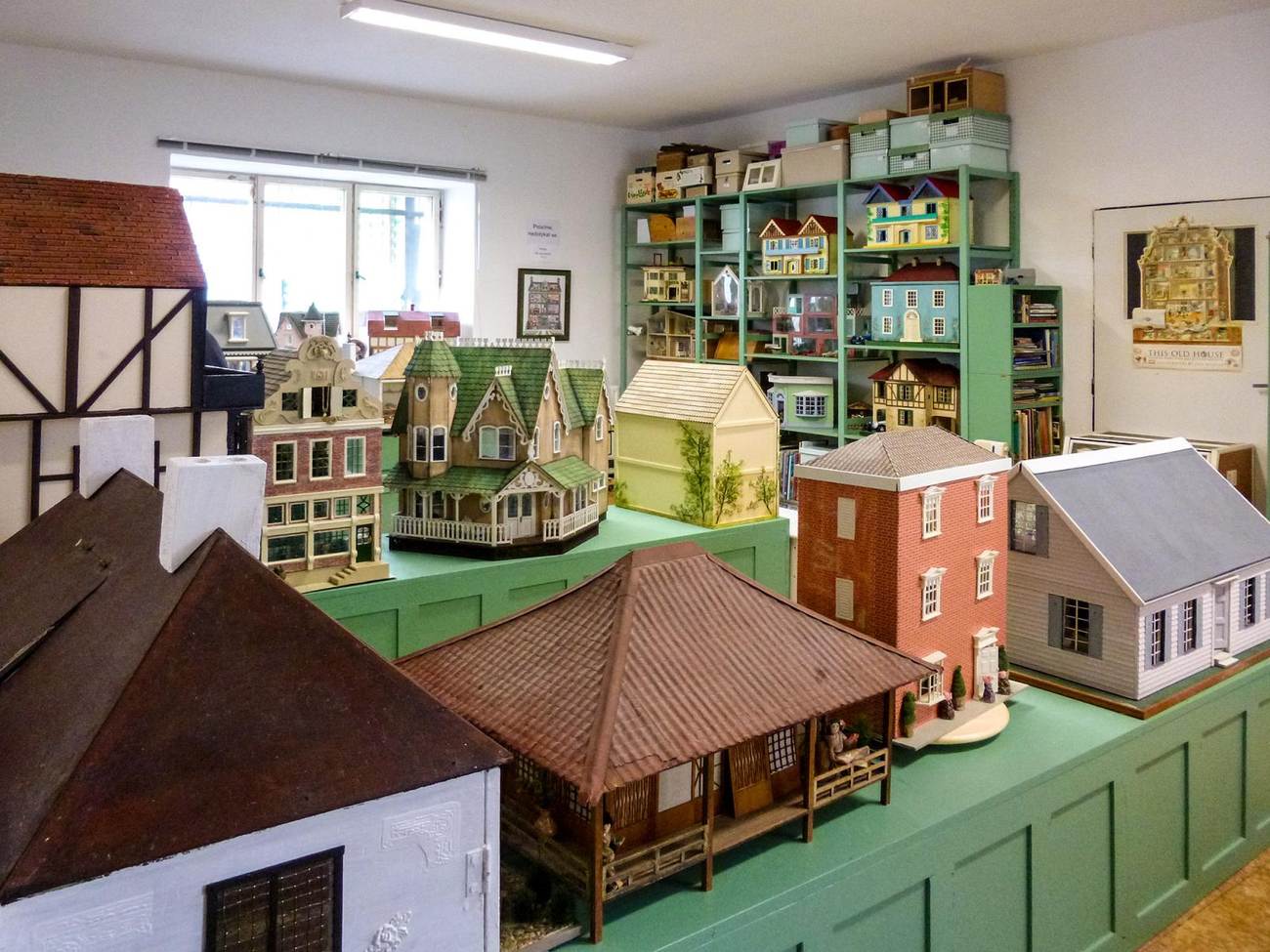 Malé světy Bavorov: unikátní sbírka domečku pro panenky