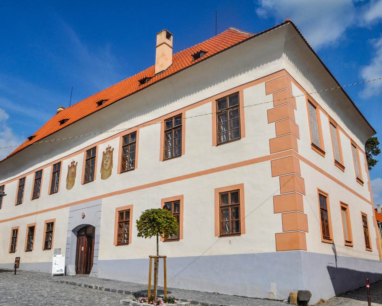 Muzeum v Panském domě Bavorov: Objevte historii Bavorova i jeho slavné rodáky